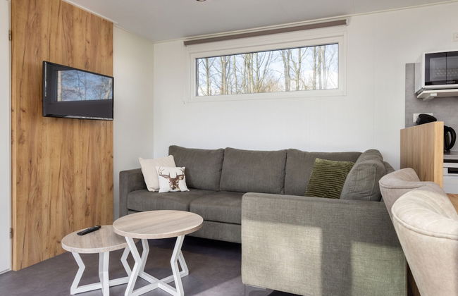 Modern Chalet Near Forest - Foto 8