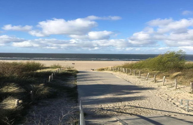 Spacious Holiday Home in Renesse near North Sea - Foto 27