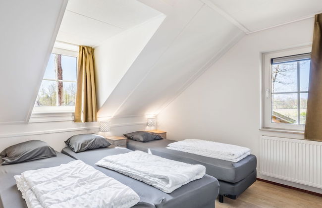 Luxurious Villa in Weert for 24 Persons - Foto 4