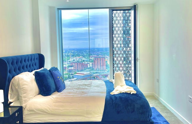Deansgate Suite - Luxespa - Skyline - Breakfast - Photo 3