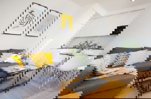 Foto 1 - Family City Center Apartments by Renters