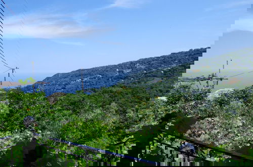 Foto 5 - Paradeisos Studio With Garden View