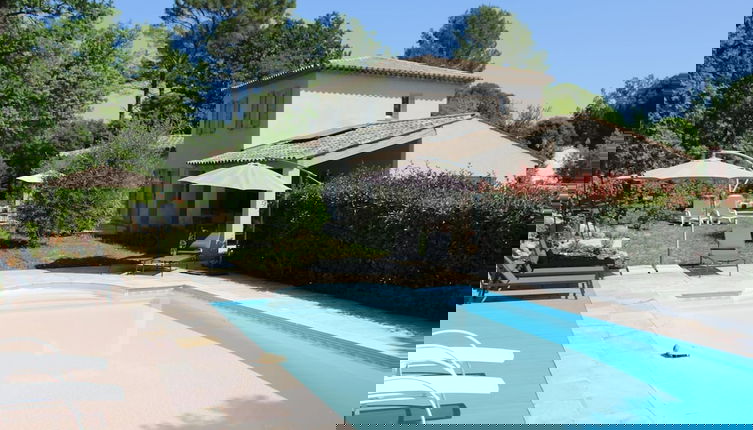 Foto 1 - Magnificent Holiday Home With Pool