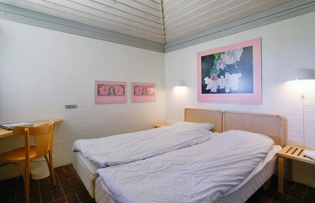 5 Person Holiday Home on a Holiday Park in Karrebaeksminde - Foto 2