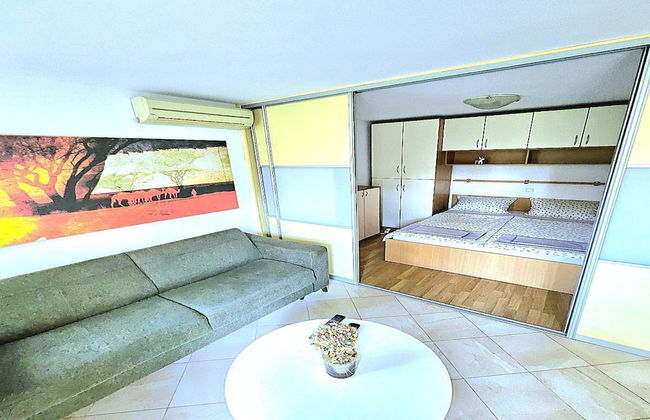 Green Terrace Apartment I - Photo 20