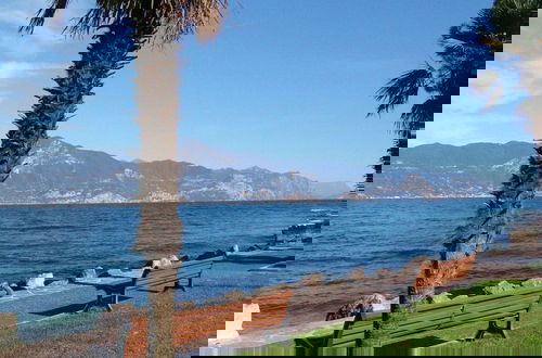 Foto 19 - Directly on the Lake - Casa San Benedetto