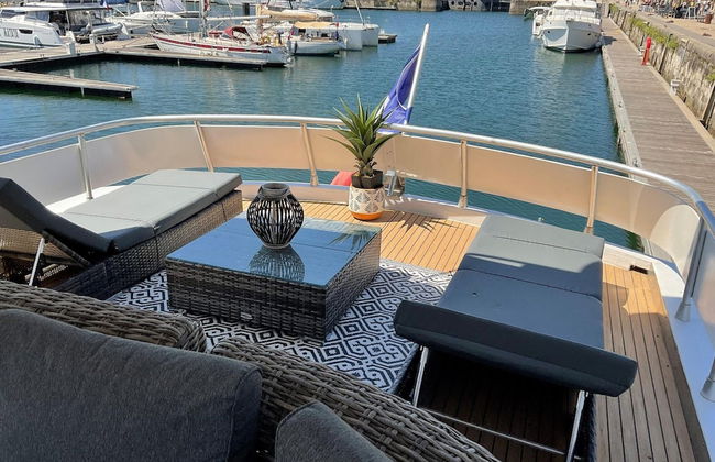 Attractive Yacht With Roof Terrace - Foto 27