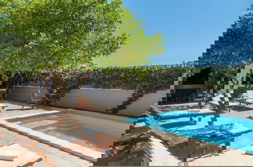 Foto 53 - Sunshine Holiday Home
