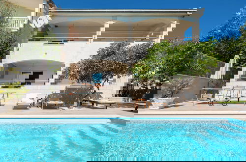 Foto 49 - Sunshine Holiday Home