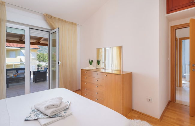 Sunshine Holiday Home - Foto 7