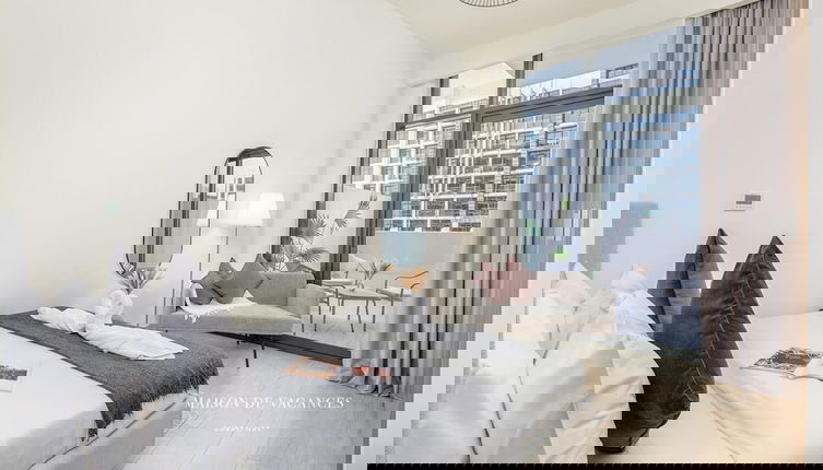 Photo 1 - Large Balcony Studio 10 Minutes From Dubai Mall