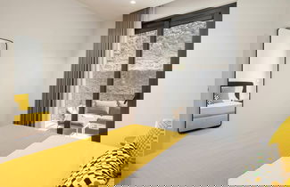 Foto 1 - Golden City by An Island Apart