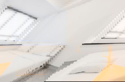 Foto 4 - Modern Look Studio Room Collins Boulevard Apartment