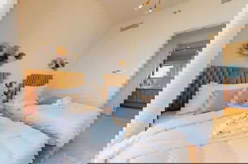 Photo 2 - Primestay - 2BR in Downtown Views-dubai