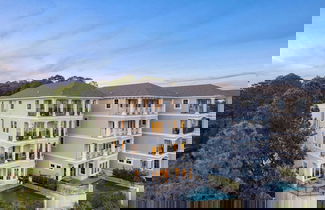 Foto 1 - Egret by Avantstay 10 BR Ocean Estate Infinity Pool w Views Walk to Beach