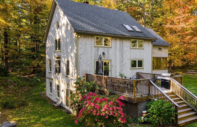 Woodfall by Avantstay Tons of Outdoor Space - Photo 47