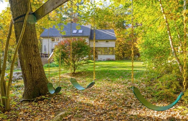 Woodfall by Avantstay Tons of Outdoor Space - Photo 36