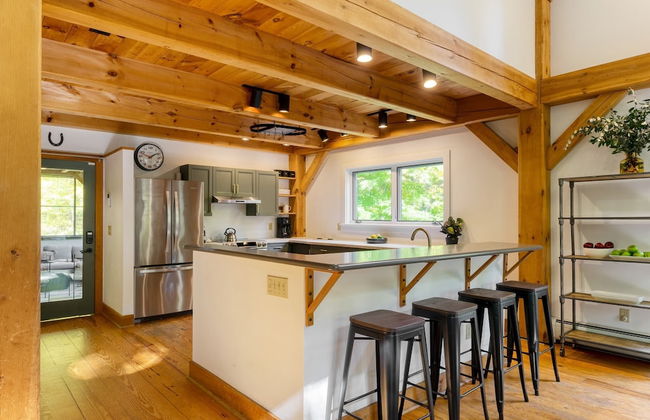 Woodfall by Avantstay Tons of Outdoor Space - Photo 13