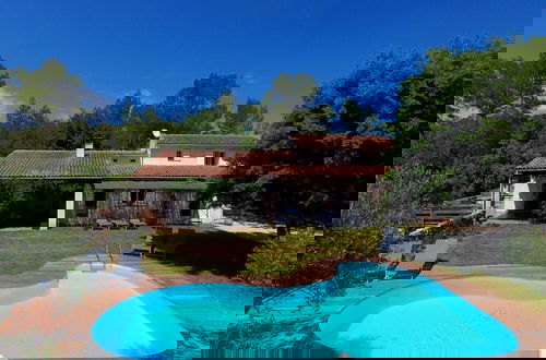 Foto 18 - Holiday Home in Lorgues With Private Pool