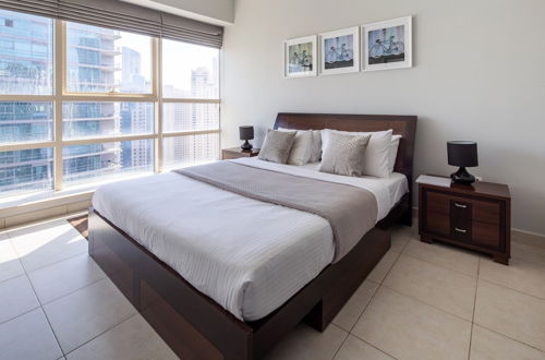 Photo 21 - Stylish + Bright 1BR With Dubai Marina Views