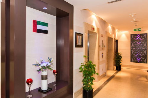 Photo 2 - Suha JBR Hotel Apartments