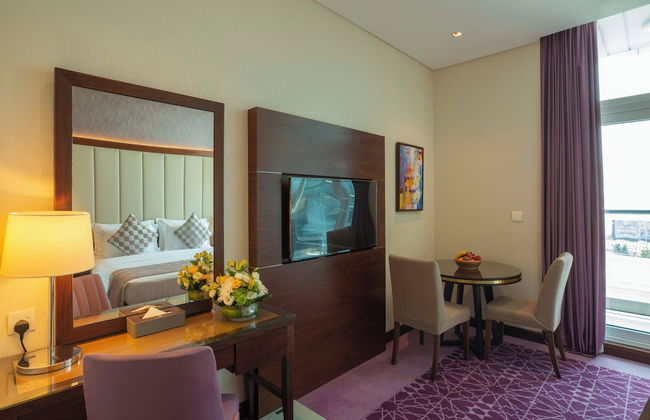 Royal Continental Suites - Foto 16