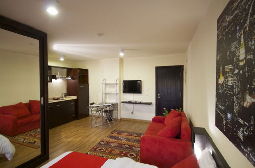 Foto 3 - NewCity Suites & Apartments