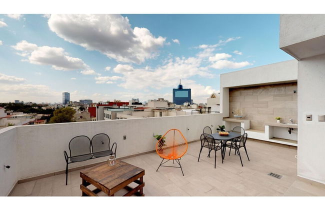 Brand New PH with Private Rooftop @ WTC - Photo 18
