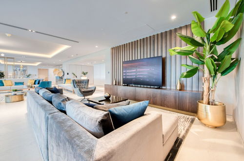 Photo 13 - Ultra Luxurious 4 Bed Apartment