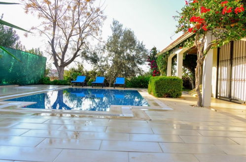 Foto 16 - Gorgeous Secluded Villa With Private Pool and BBQ in Antalya