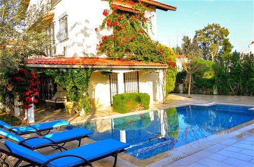 Foto 4 - Gorgeous Secluded Villa With Private Pool and BBQ in Antalya