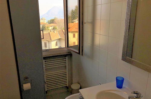 Foto 15 - Beth Lake View Apartment in Stresa