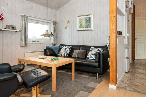 Photo 12 - 6 Person Holiday Home in Nordborg-by Traum