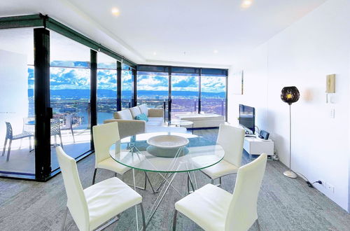 Photo 26 - Circle On Cavill Surfers Paradise Apartments-Holiday Paradise