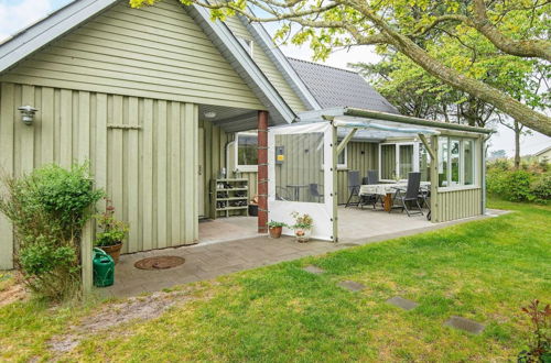 Photo 27 - Spacious Holiday Home in Hemmet near Sea