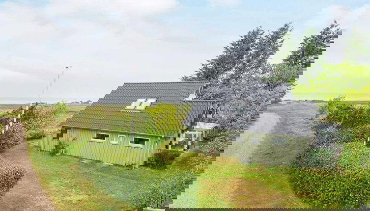 Foto 1 - Spacious Holiday Home in Hemmet near Sea
