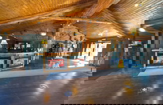 Photo 2 - Banff Gate Mountain Resort