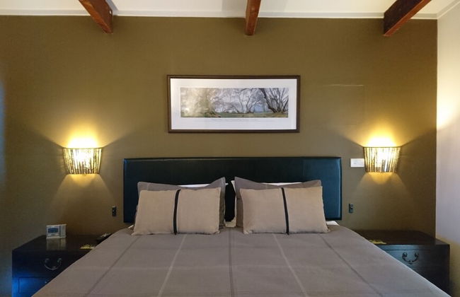 Elm Riverside Accommodation Merrijig - Foto 2