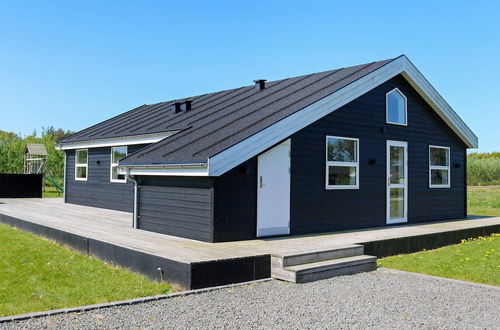 Photo 1 - 8 Person Holiday Home in Hadsund