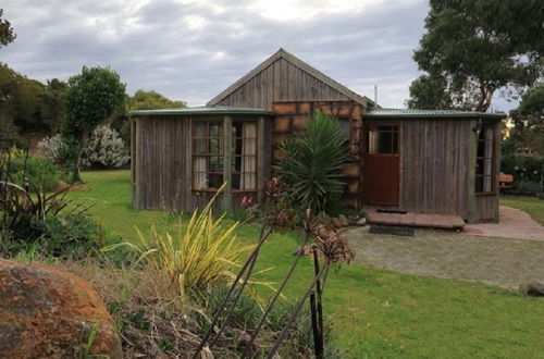 Foto 5 - Stanley Lakeside Spa Cabins