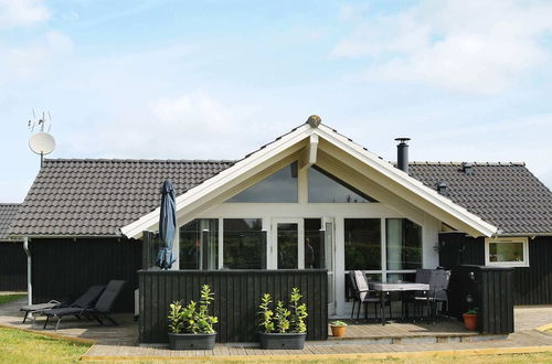 Photo 1 - 6 Person Holiday Home in Hadsund