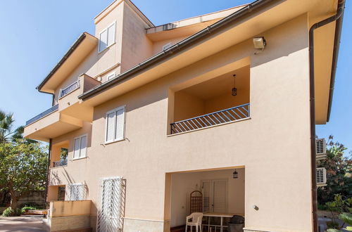 Photo 33 - A Sun-drenched Holiday Apartment Near the Sicilian Coastline