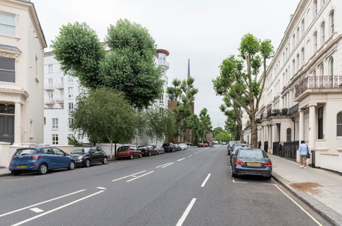 Photo 33 - Panoramic Family Home in Maida Vale