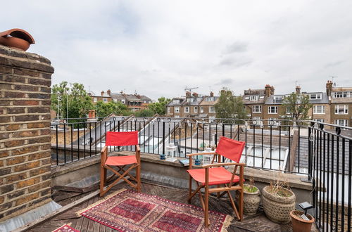 Photo 24 - Panoramic Family Home in Maida Vale