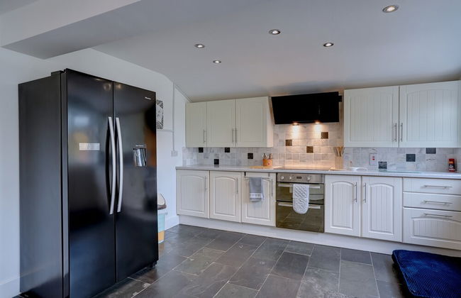 Norfolk Luxe Beach House Sleeps 8 Dog Friendly - Foto 15
