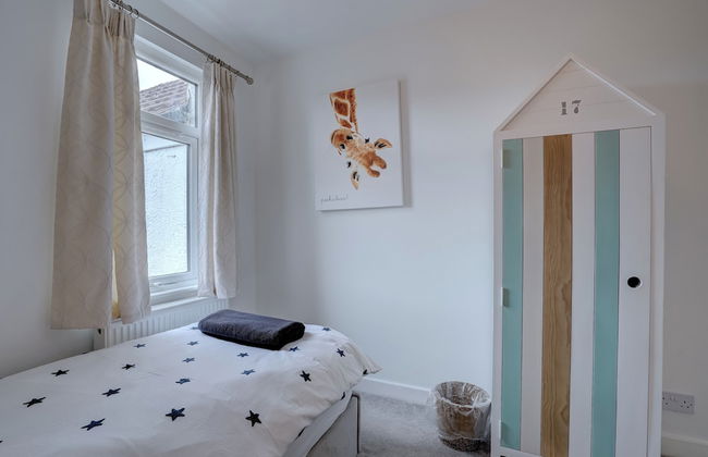 Norfolk Luxe Beach House Sleeps 8 Dog Friendly - Foto 12