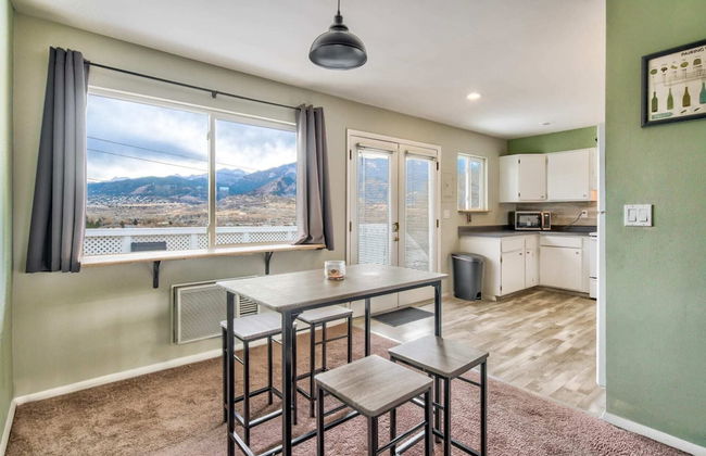 2brclose To Hiking & Garden of Godsbose Surround Sound Pet-friendly - Foto 16