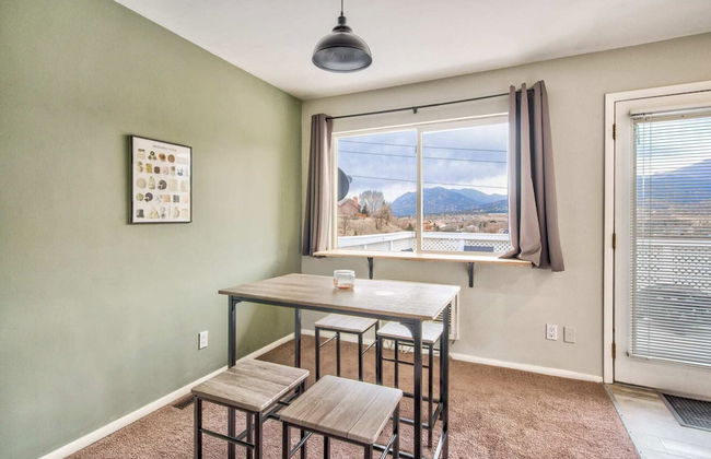2brclose To Hiking & Garden of Godsbose Surround Sound Pet-friendly - Foto 17