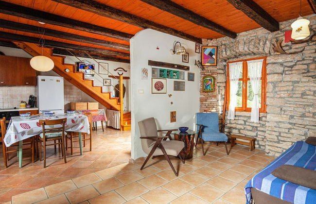 House 1974 - Photo 6