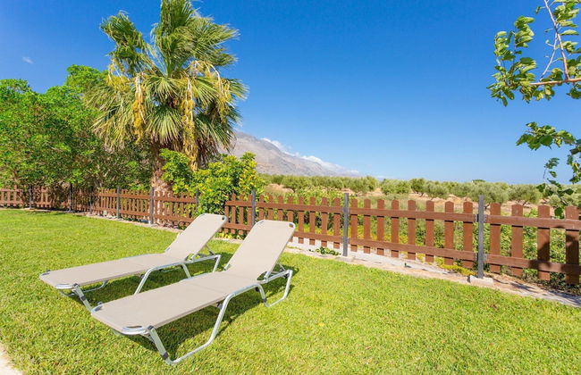 Spiros Beach Villa Large Private Pool Walk to Beach Sea Views A C Wifi Car Not Required - 971 - Photo 10